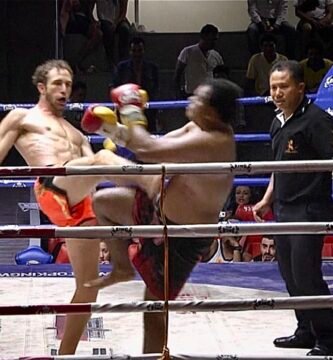 Combate de muay thai